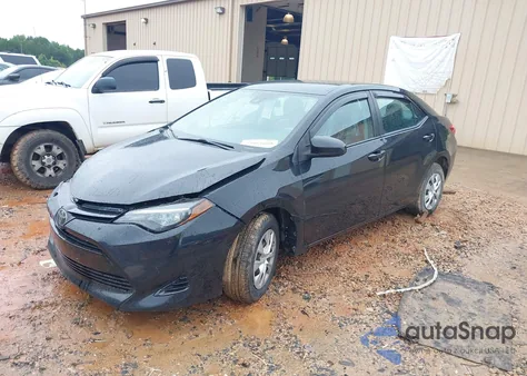 2018 Toyota Corolla L из США, поврежденный, VIN 5YFBURHE1JP844833